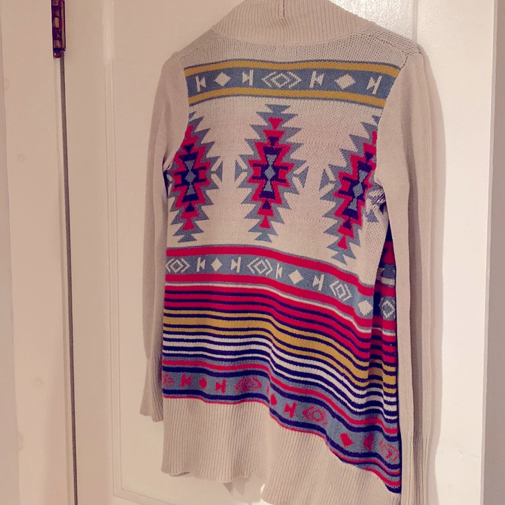 Open cardigan western/Aztec inspired super soft and perfect weight for fall
